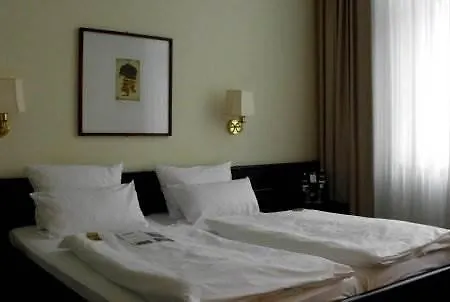 Partner Astoria Hotel